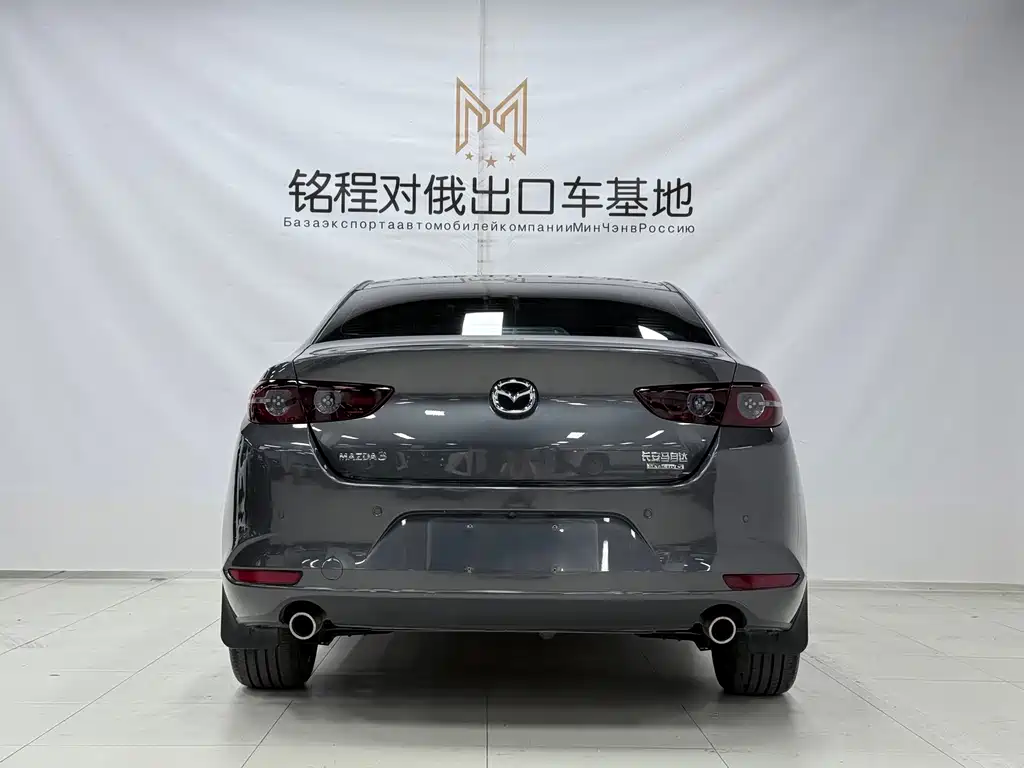 Mazda 3 Axela 2023