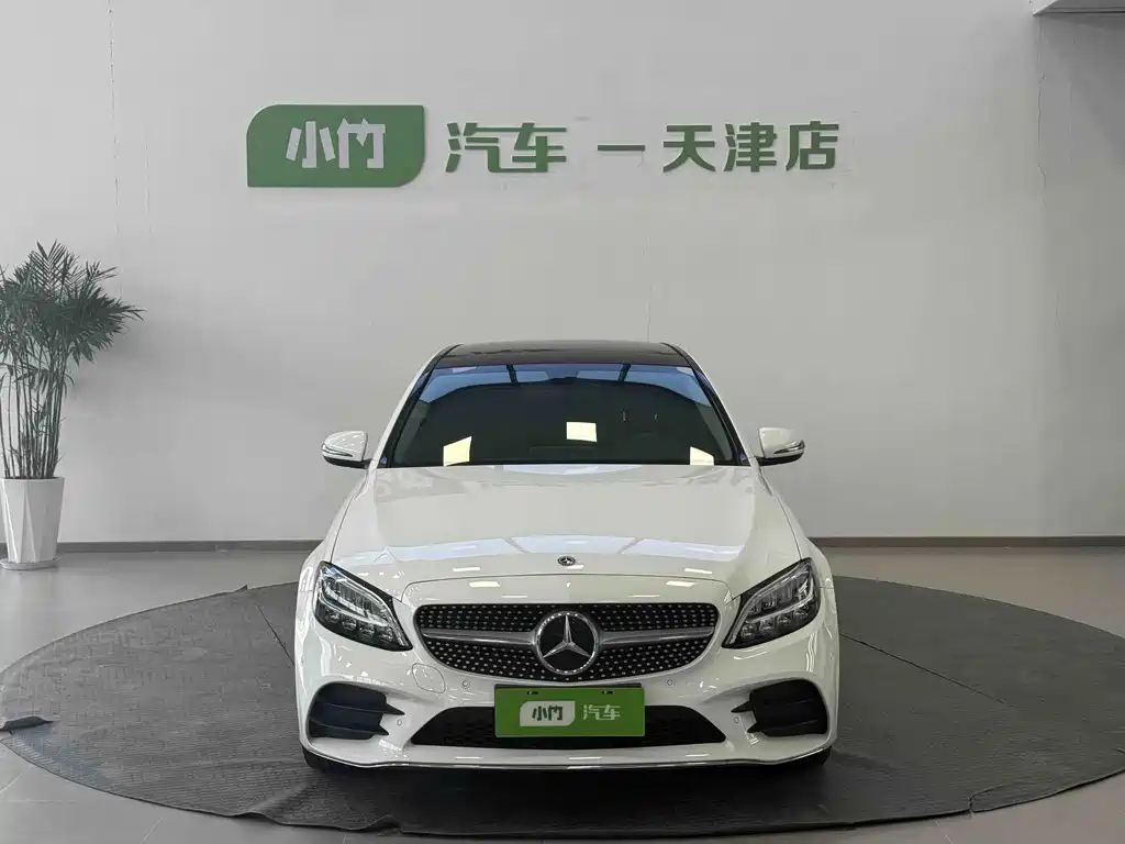 Mercedes-Benz C-Class 2021