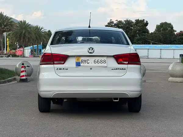 Volkswagen Santana 2016
