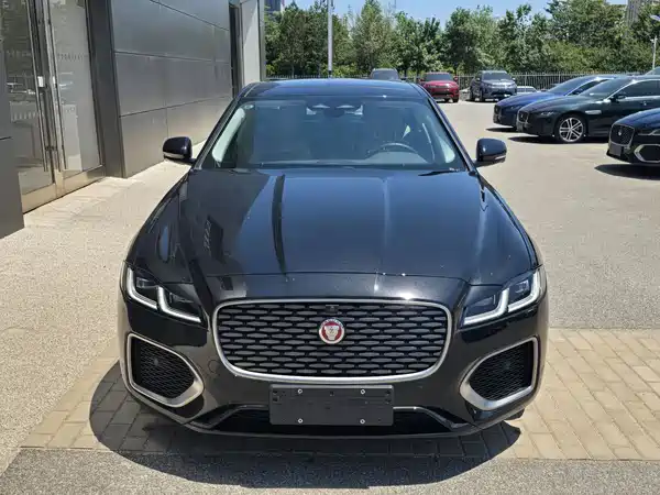 Jaguar XFL 2025