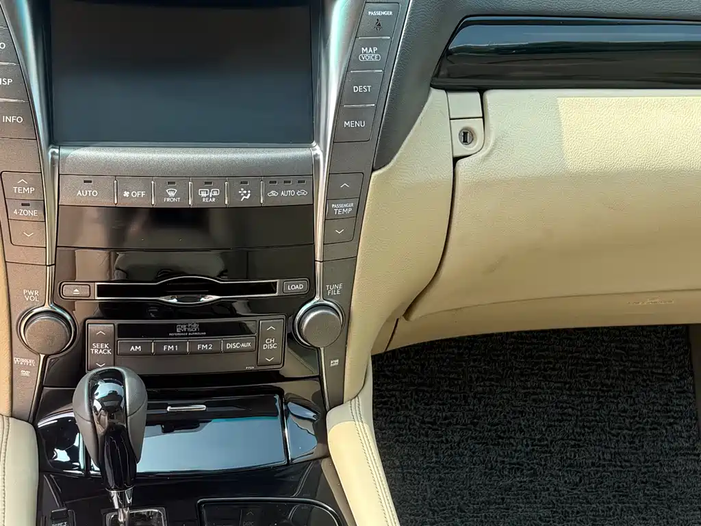 Lexus LS 2009