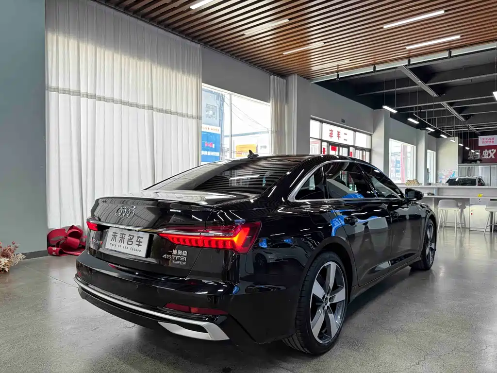 Audi A6L 2022 — фото 16