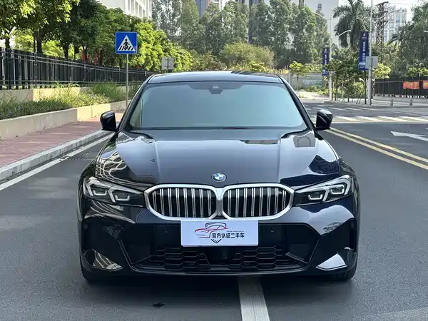 BMW 3 Series 2025