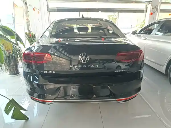 Volkswagen Magotan 2022