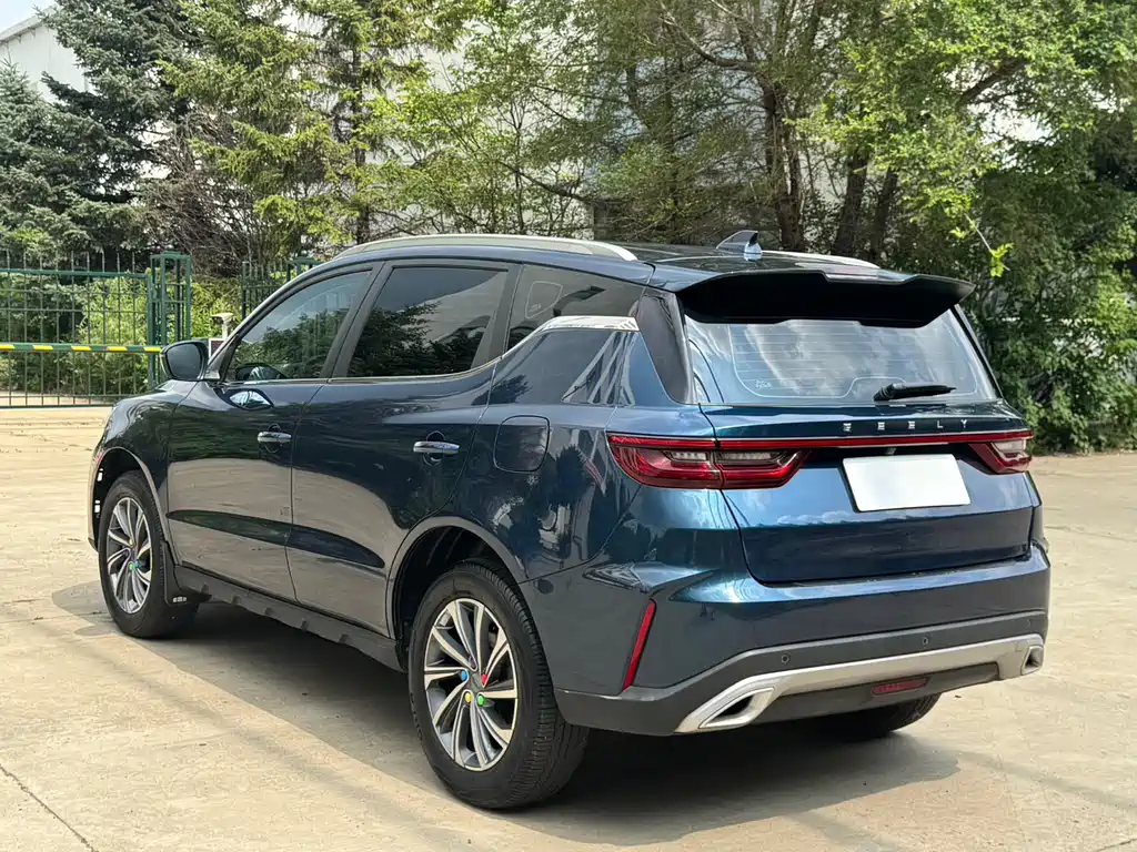 Geely Vision X6 2022