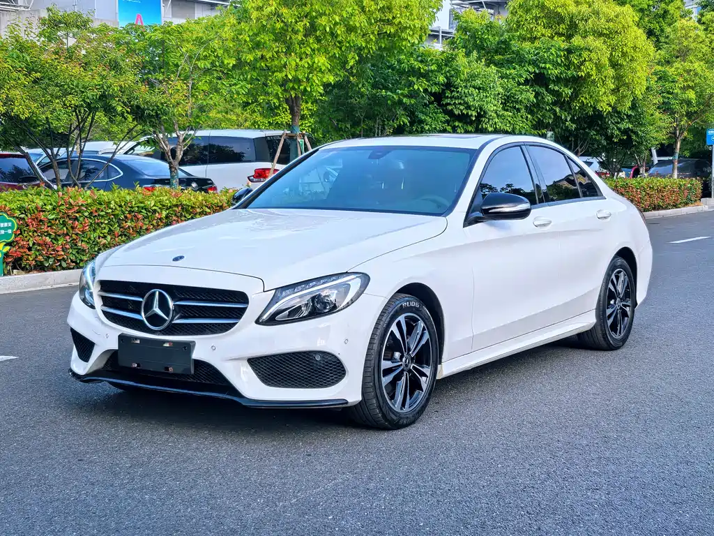Mercedes-Benz C-Class 2017 — фото 1