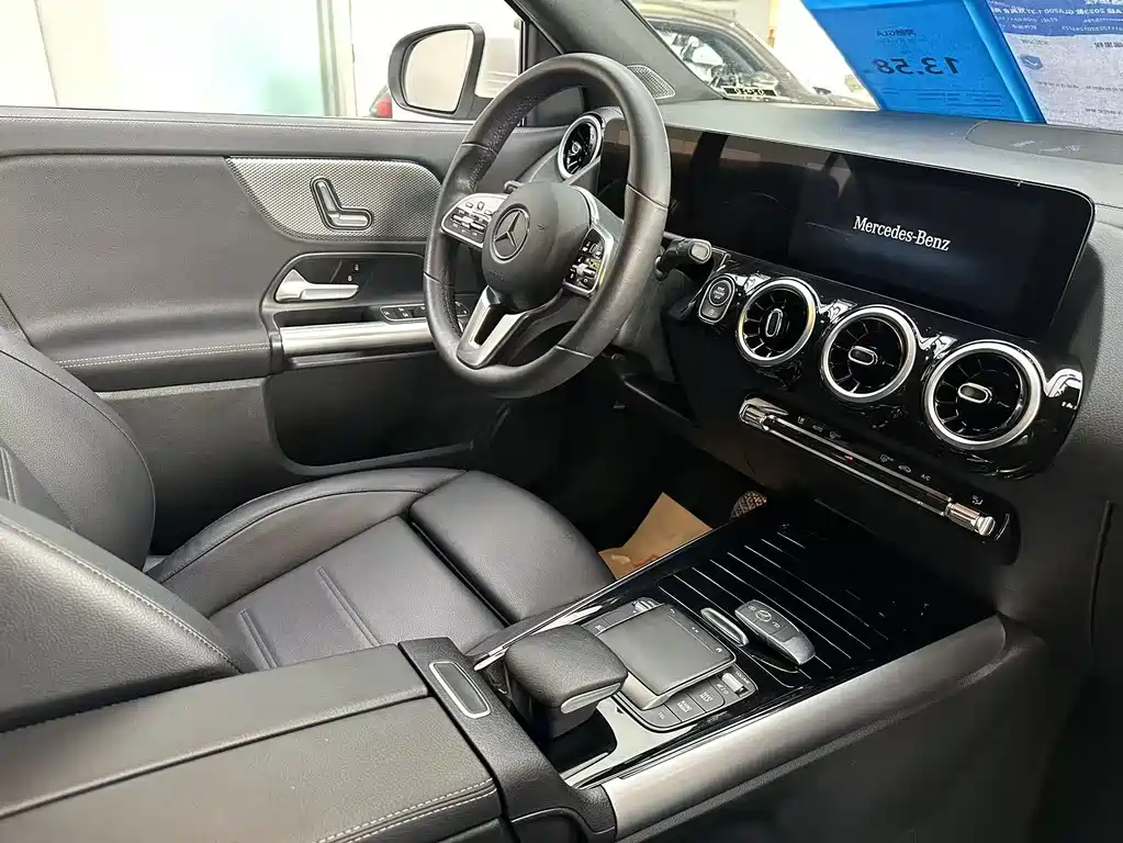Mercedes-Benz GLA 2022 — фото 4