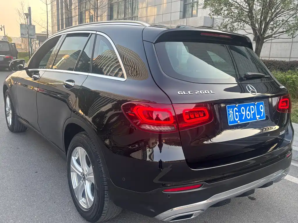 Mercedes-Benz GLC 2020 — фото 17