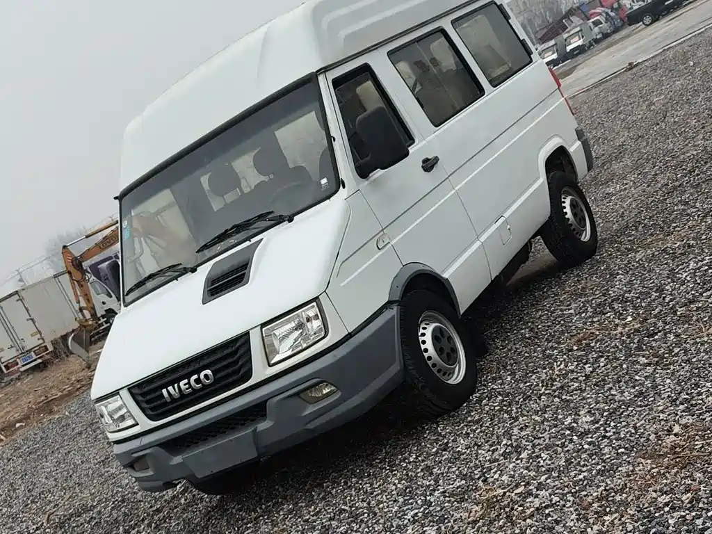 IVECO Daily 2019 — фото 1