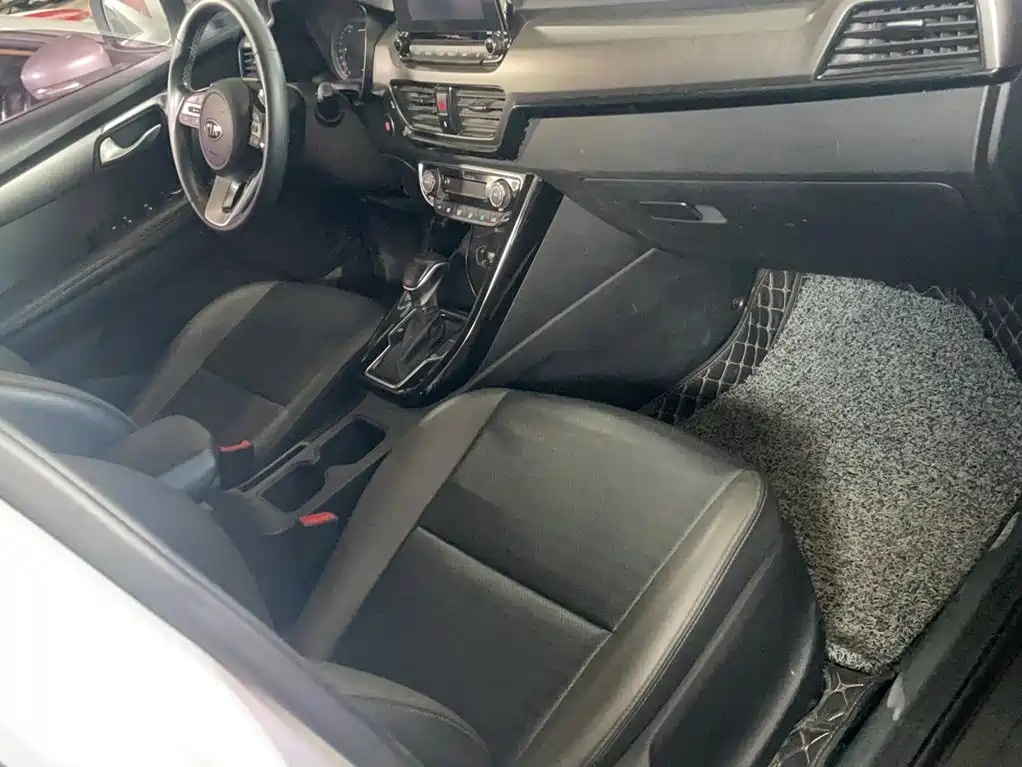 Kia Sportage 2018 — фото 15