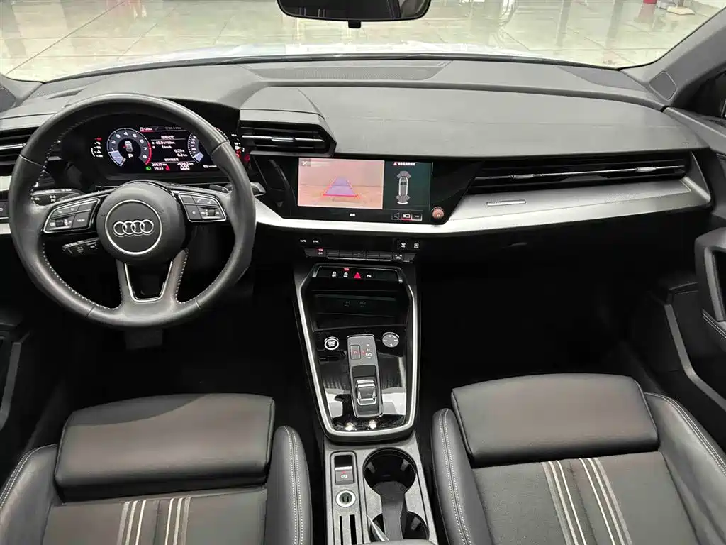 Audi A3 2022 — фото 2