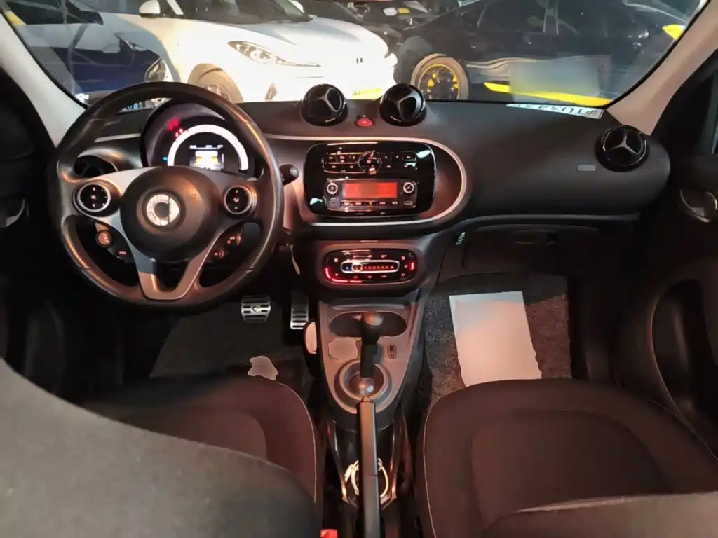 smart Forfour 2017 — фото 10