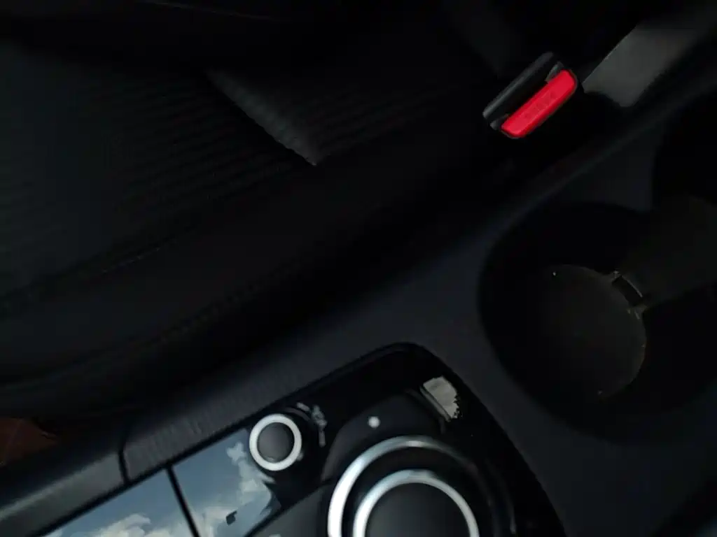 Mazda 3 Axela 2016 — фото 9