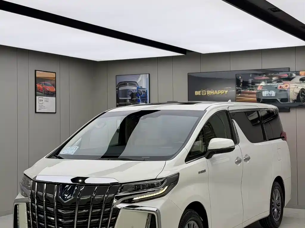 Toyota Alphard 2023