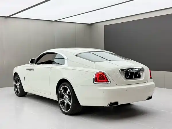 Rolls-Royce Phantom 2016