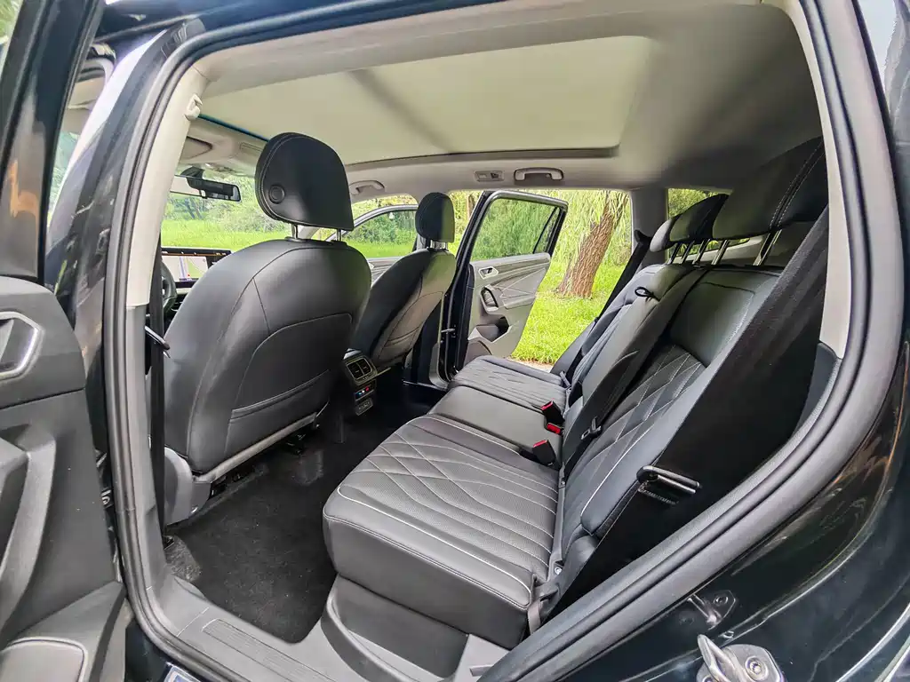Volkswagen Tiguan L 2021