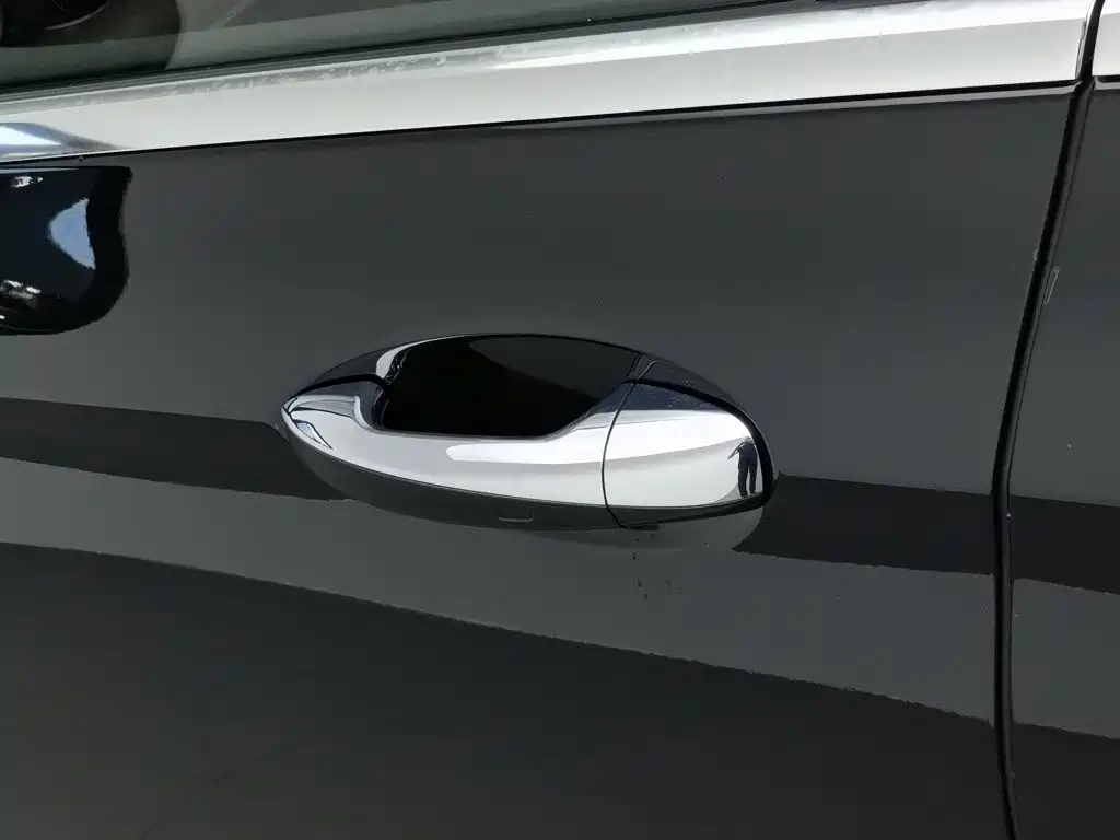 Mercedes-Benz E-Class 2022 — фото 18