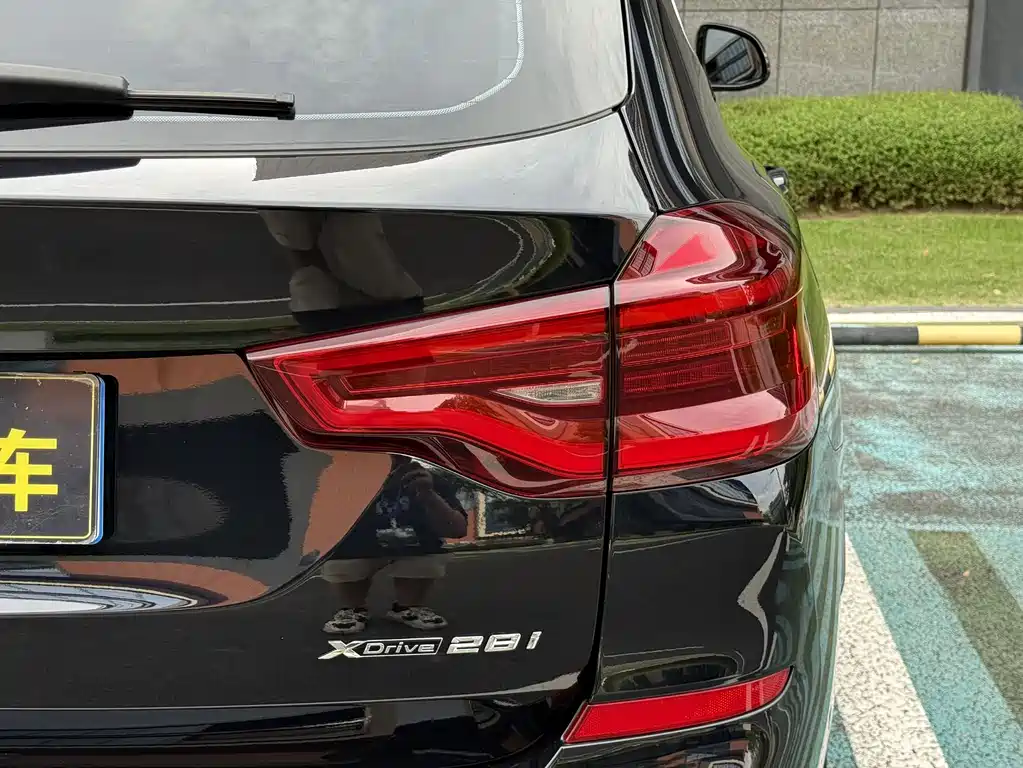 BMW X3 2021
