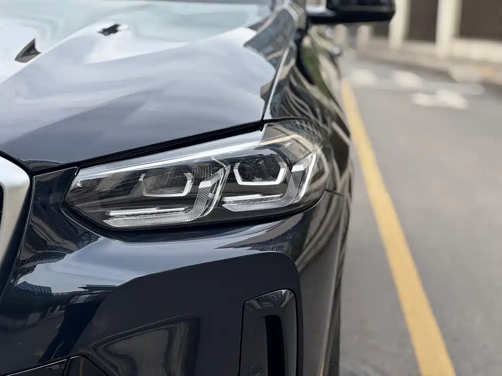 BMW X4 2025 — фото 4