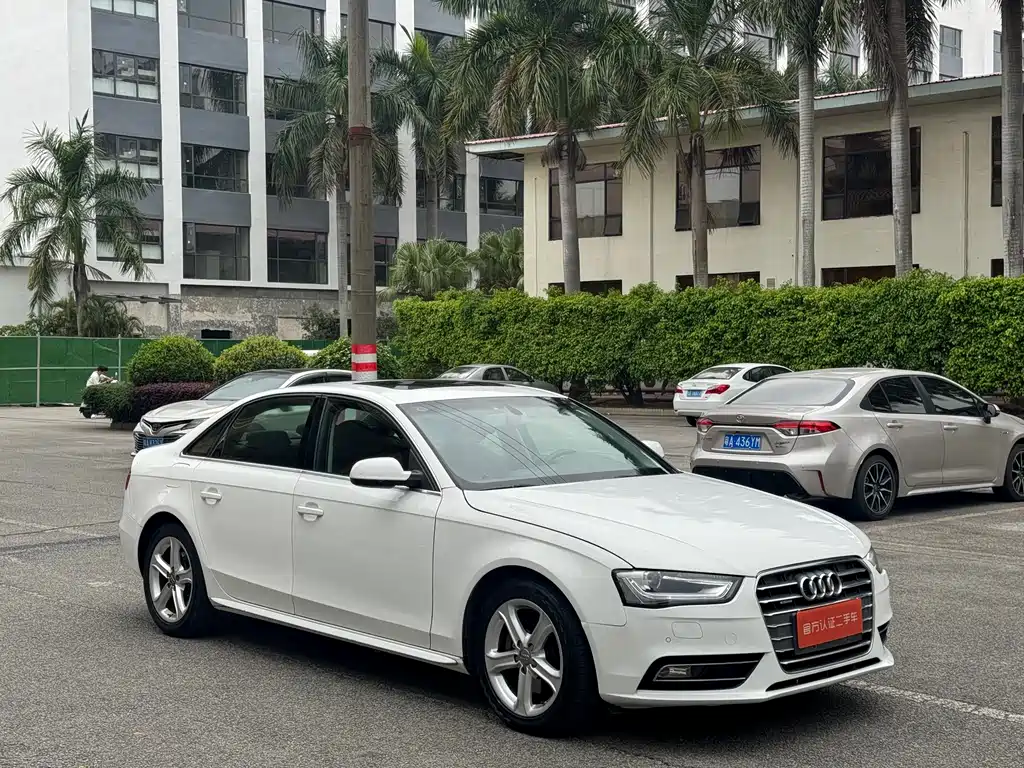 Audi A4L 2015 — фото 3