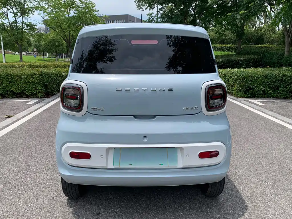 Bestune 奔腾小马 2026款 222km 玲珑马 2025