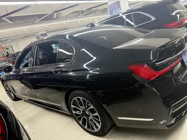 BMW 7 Series 2019