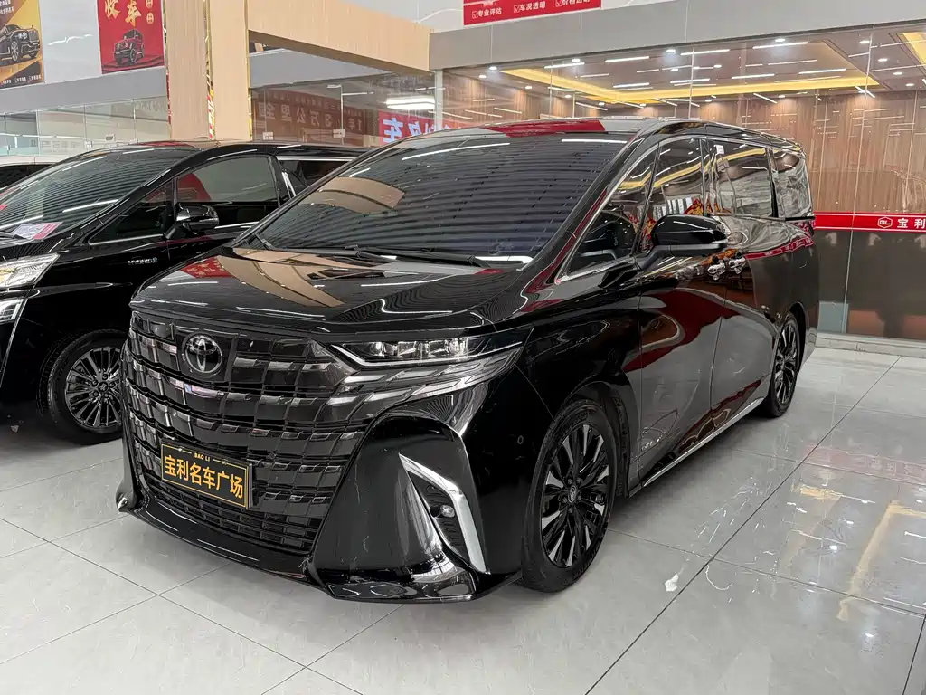Toyota Alphard 2023 — фото 5