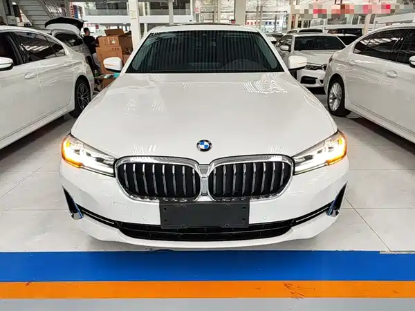 BMW 5 Series 2022