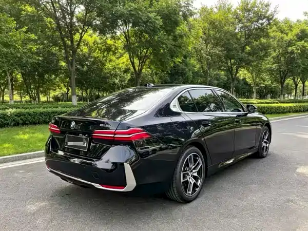 BMW 5 Series 2026