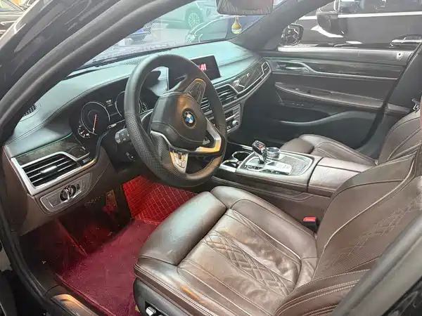 BMW 7 Series 2019