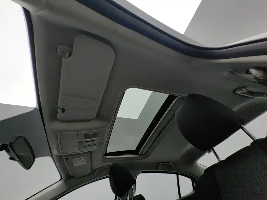 Mazda 3 Axela 2016 — фото 14
