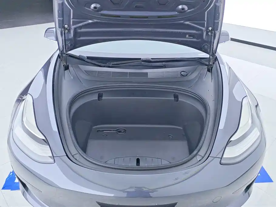 Tesla Model 3 2019 — фото 10