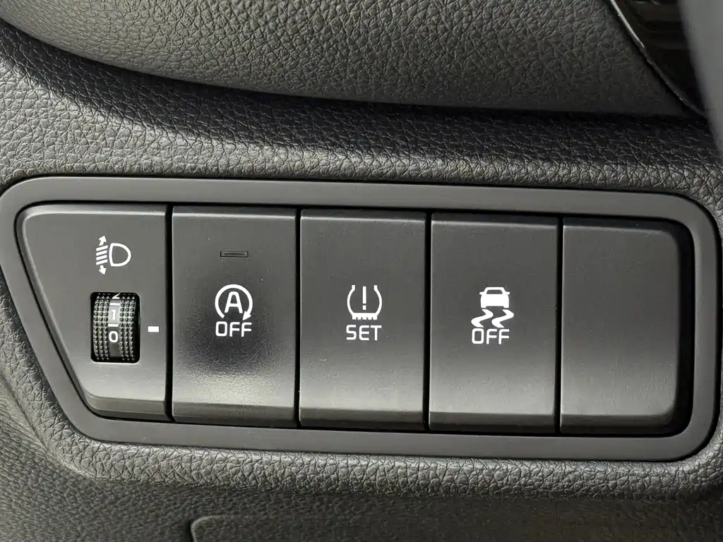 Kia KX3 2022 — фото 15