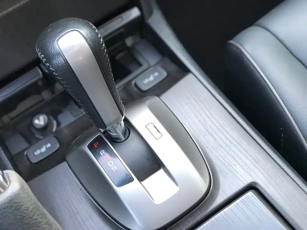 Honda Crosstour 2014 — фото 10