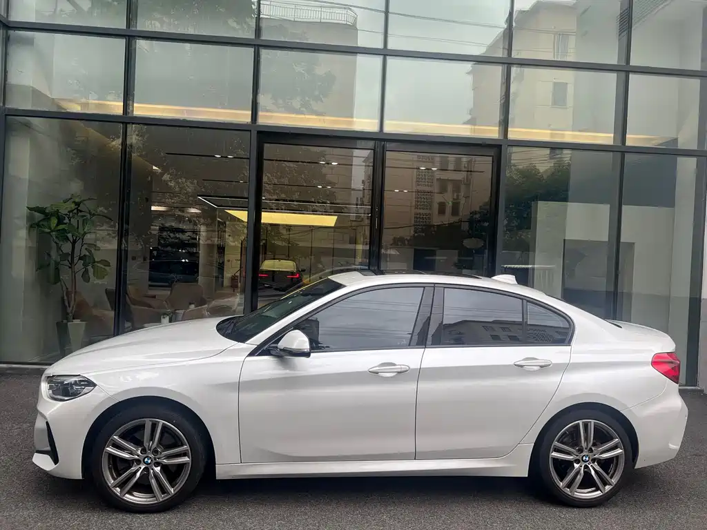 BMW 1 Series 2020