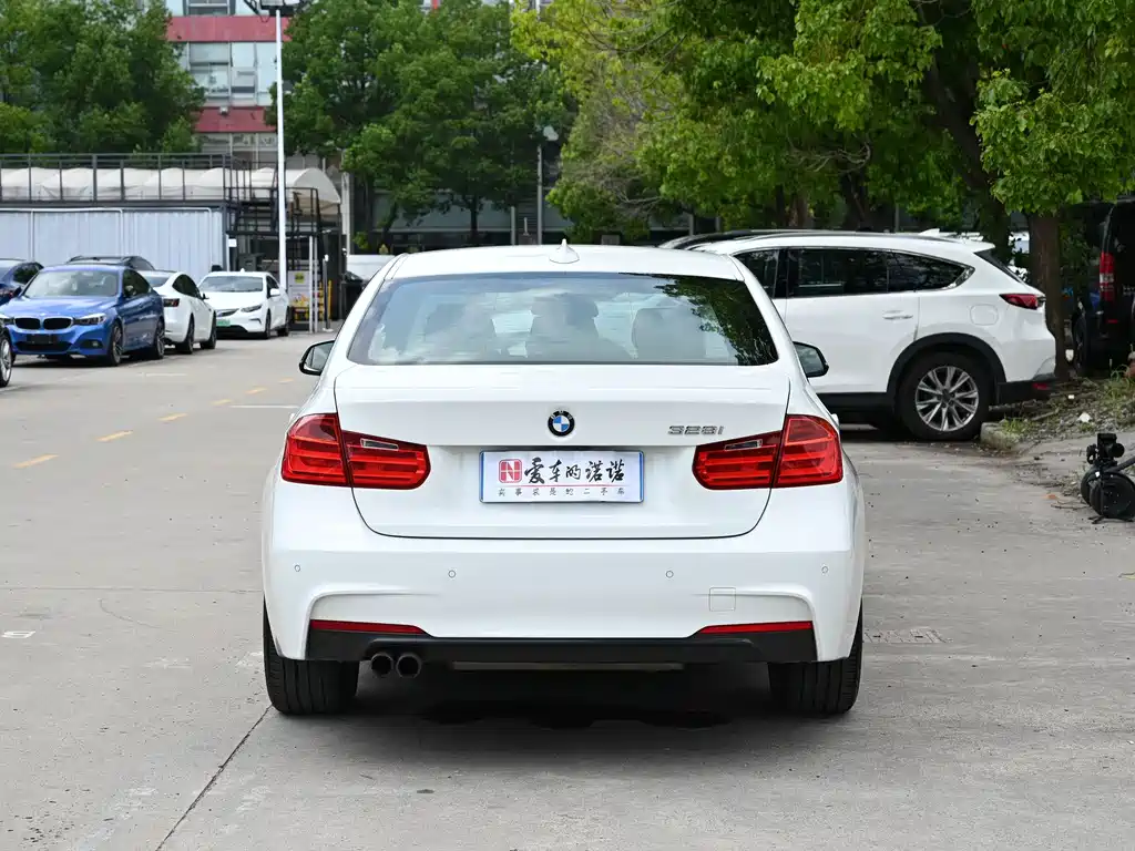 BMW 3 Series 2013