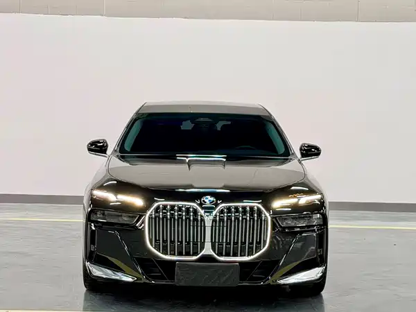 BMW 7 Series 2023