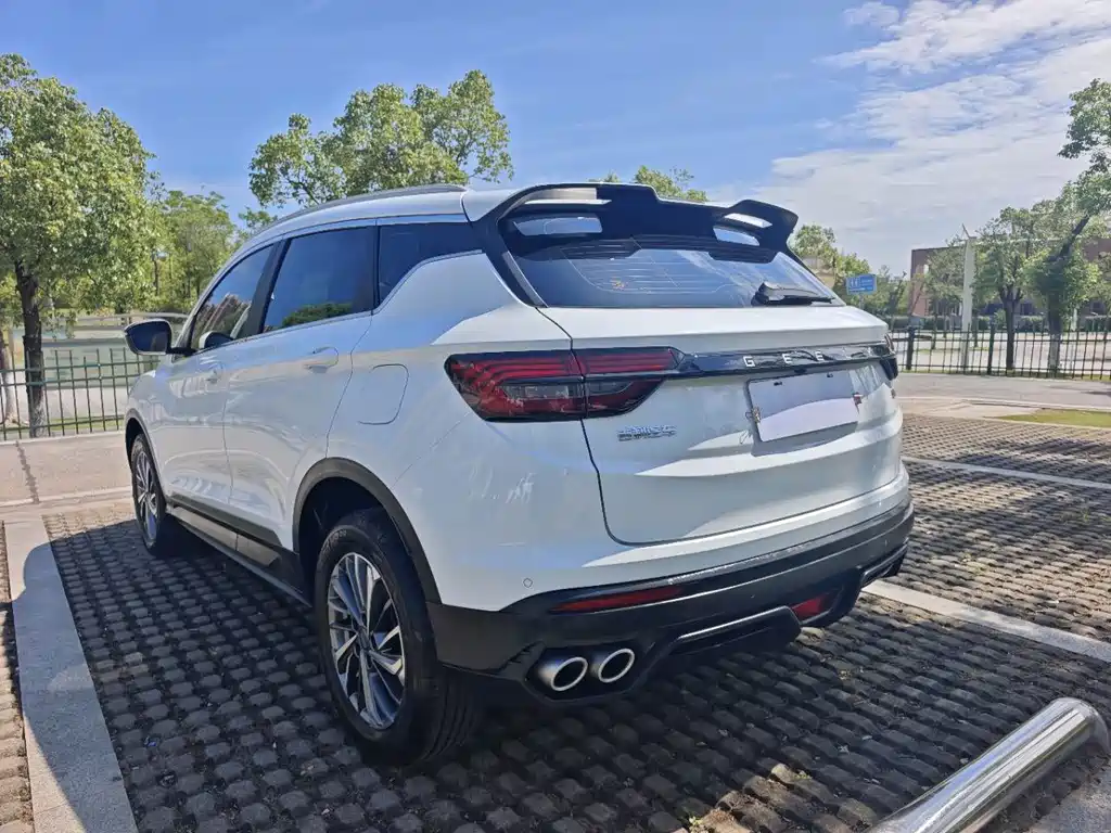 Geely Binyue 2022