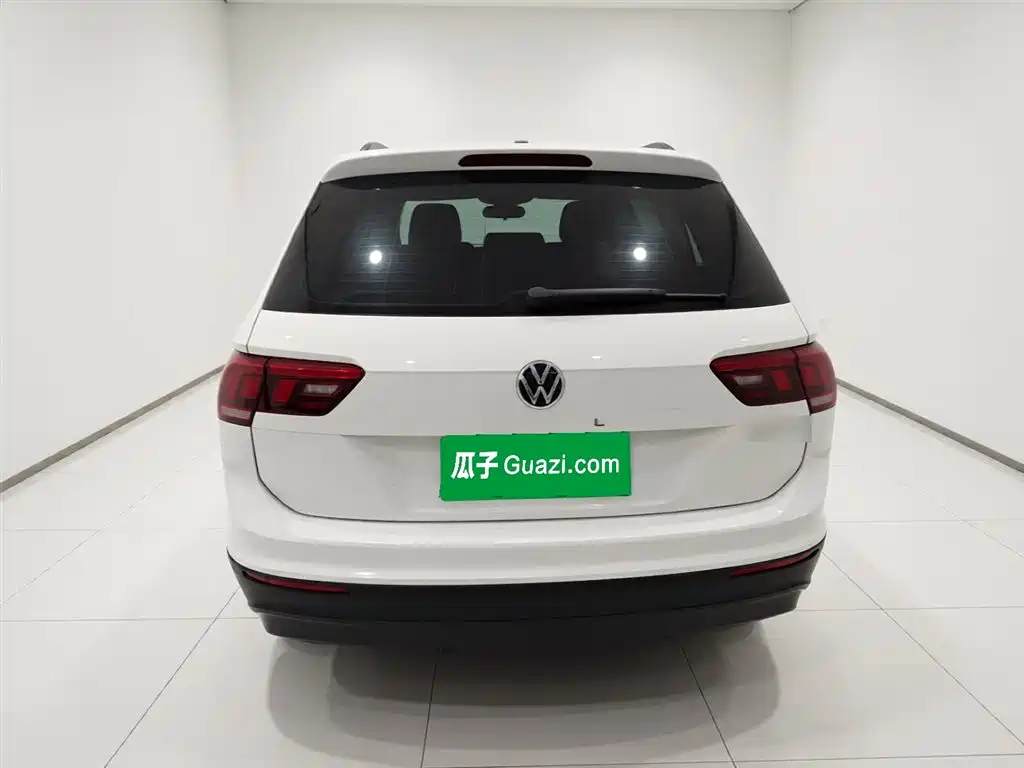Volkswagen Tiguan L 2021 — фото 4