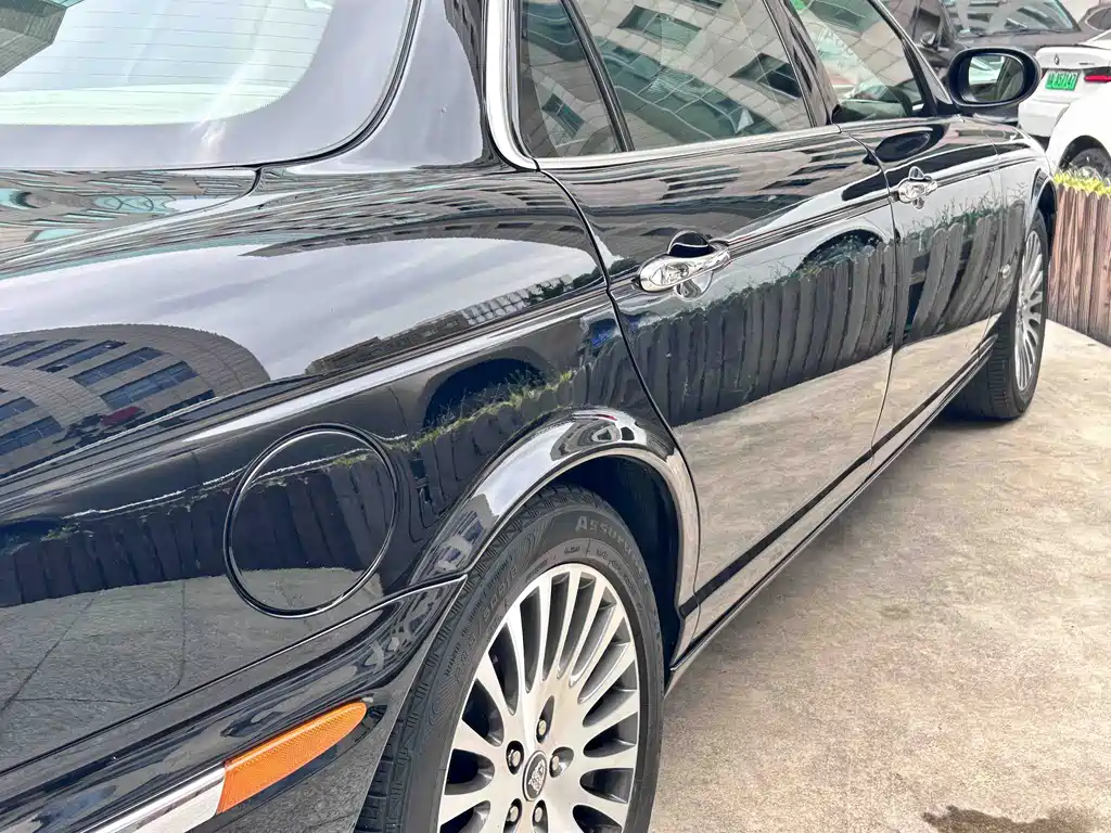 Jaguar XJ 2006 — фото 26