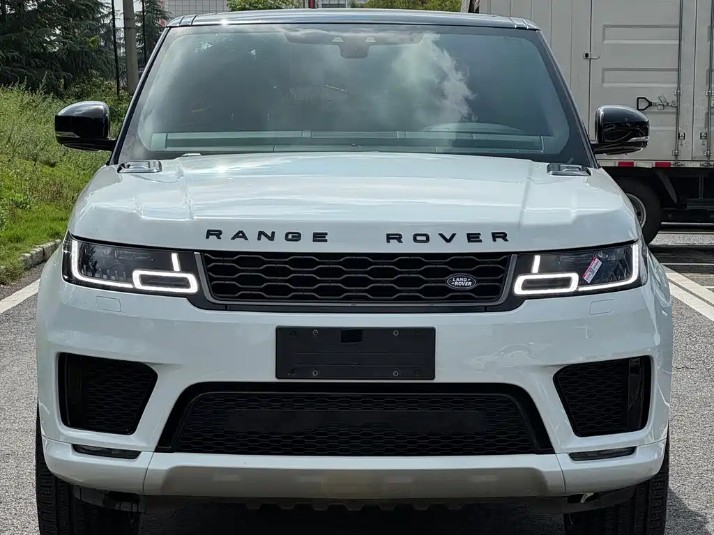 Land Rover Range Rover Sport 2018 — фото 2