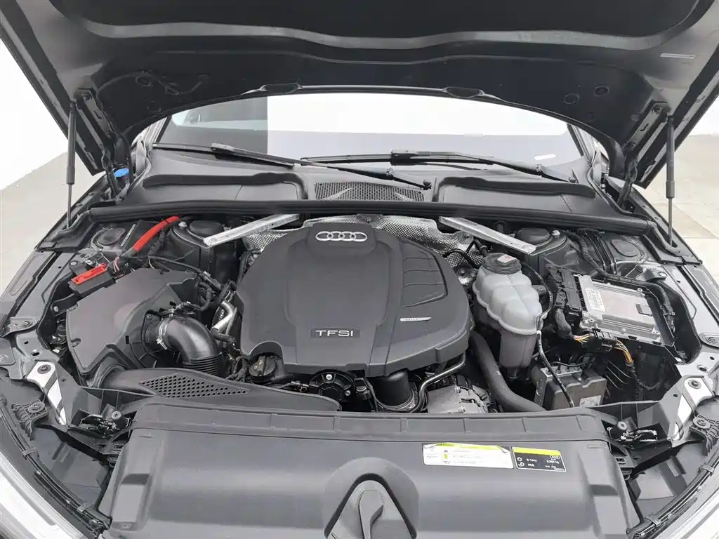 Audi A4L 2020