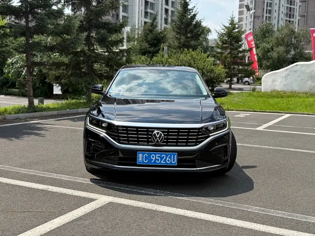 Volkswagen Passat 2022