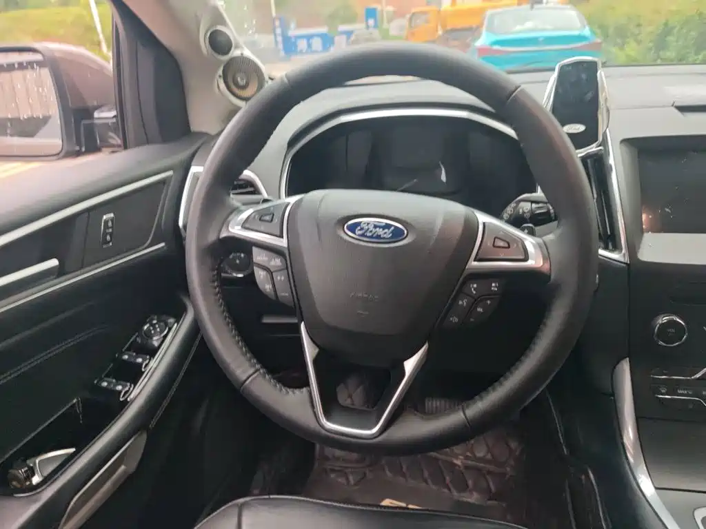 Ford Edge 2018