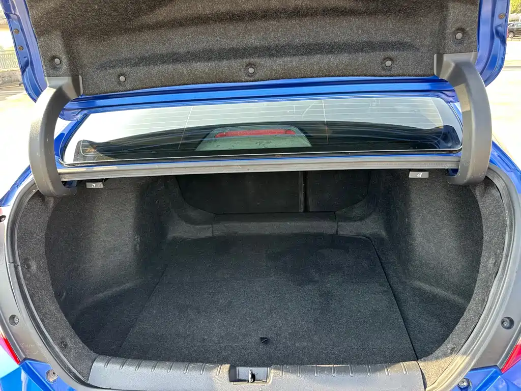 Honda Civic 2018 — фото 11