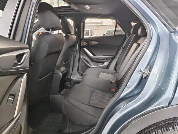 Mazda CX-4 2018