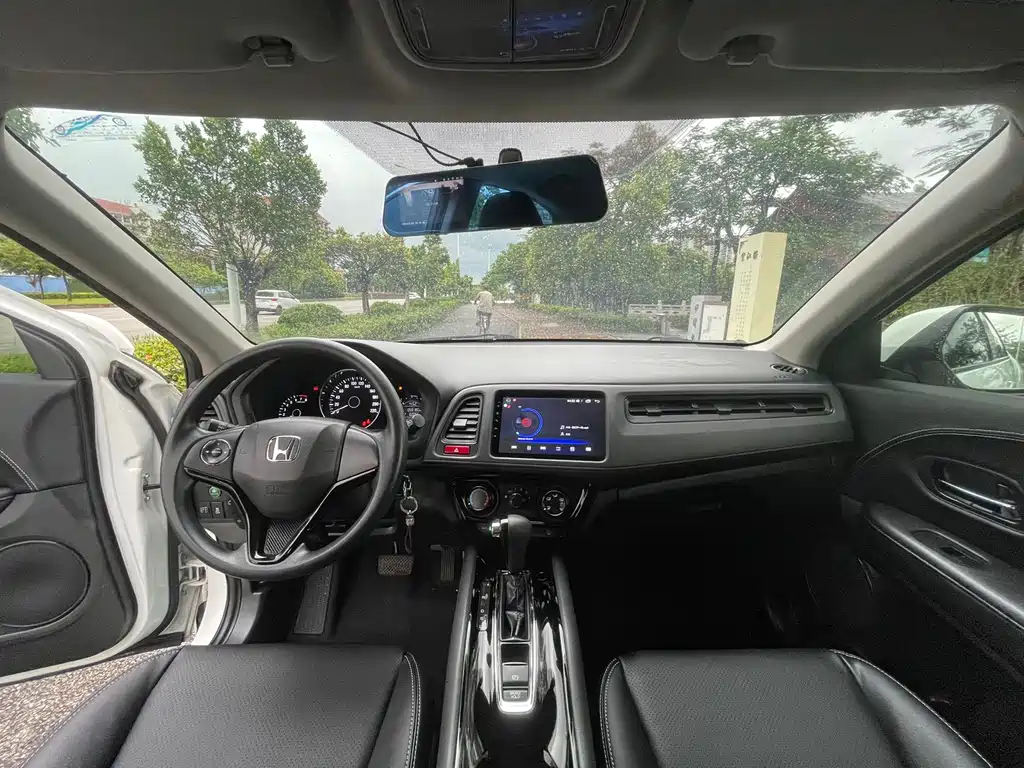 Honda Vezel 2019 — фото 9