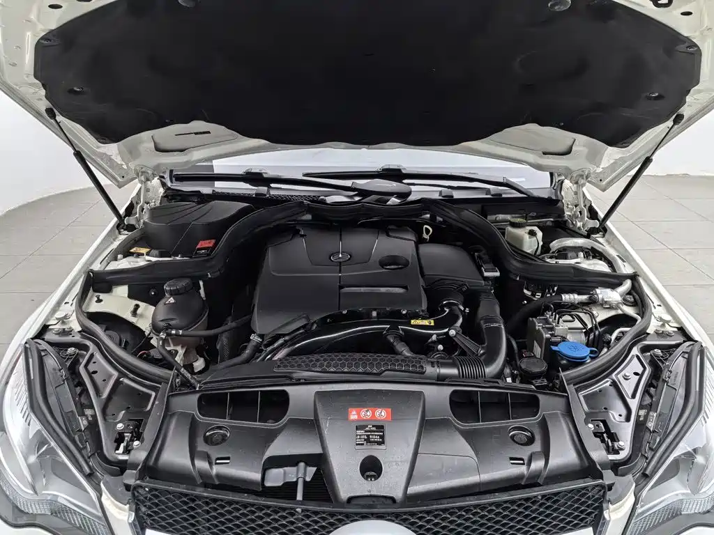 Mercedes-Benz E-Class 2015