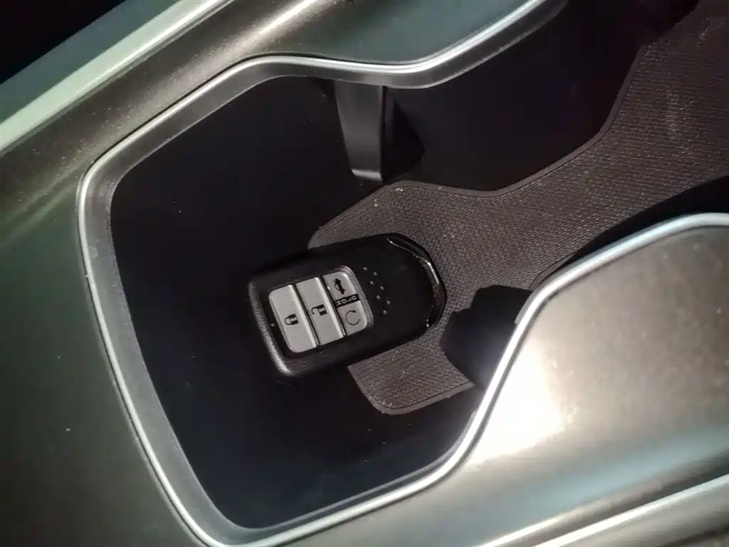Honda Accord 2023 — фото 9