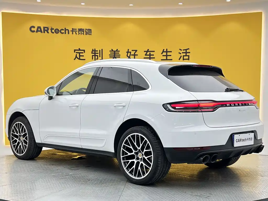 Porsche Macan 2020 — фото 26